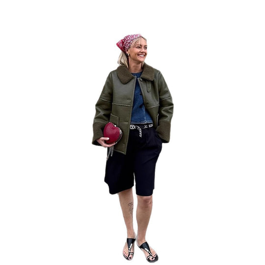 Damen Kurze Fliegerjacke im Aviator‑Stil mit Teddybesatz und kastiger Silhouette Shop Nory