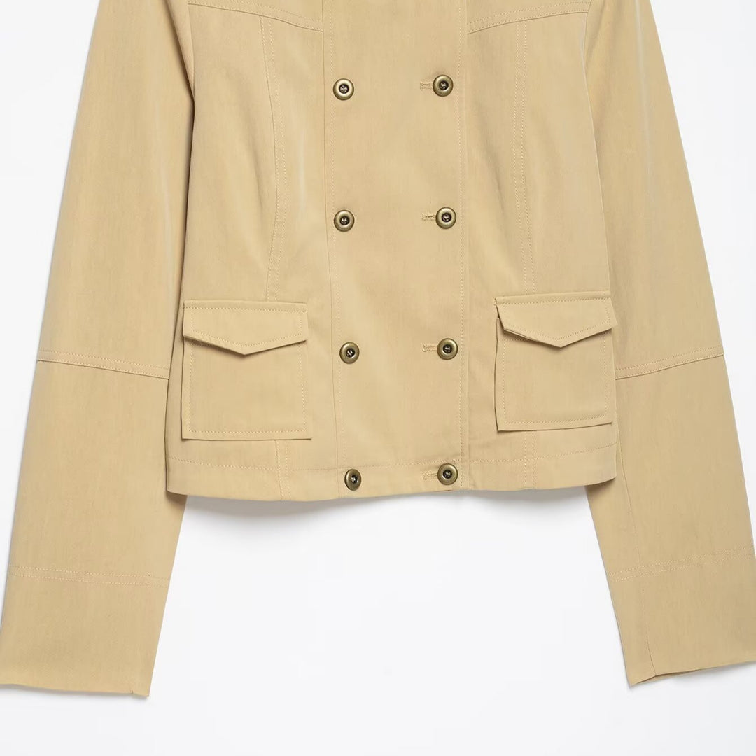 Damen Kurzgeschnittene Doppelreihige Utility-Jacke mit Stehkragen und Pattentaschen Shop Nory