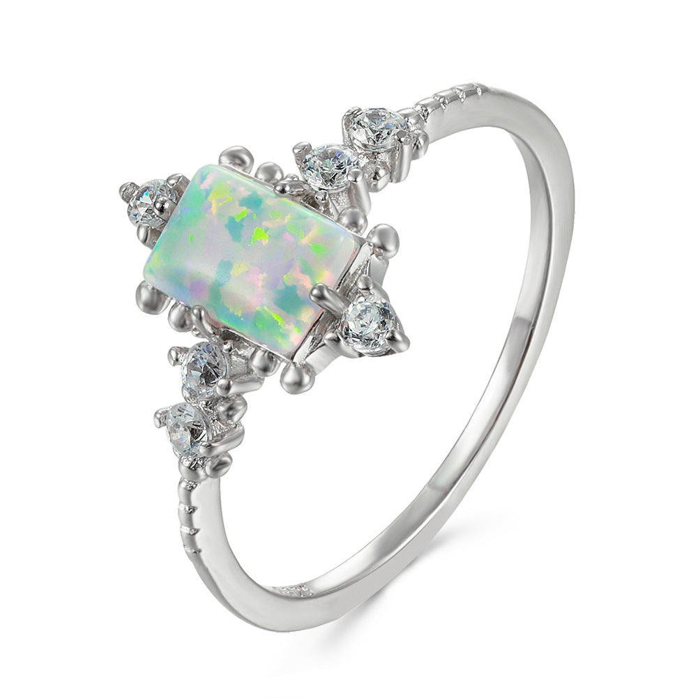 Damen Ring mit funkelndem Opal und Zirkonia Shop Nory