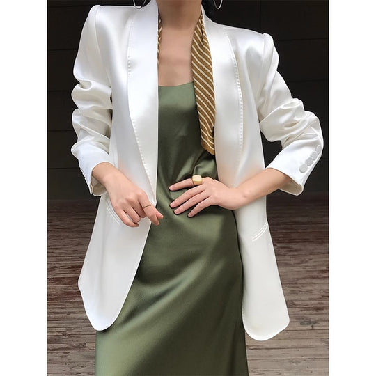 Damen Eleganter, taillierter Satinblazer Shop Nory