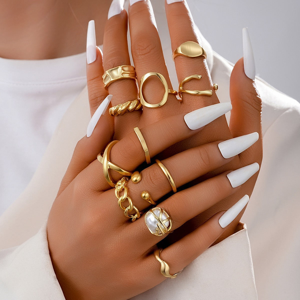 Damen Ring-Set mit kunstvollen und skulpturalen Designs Shop Nory