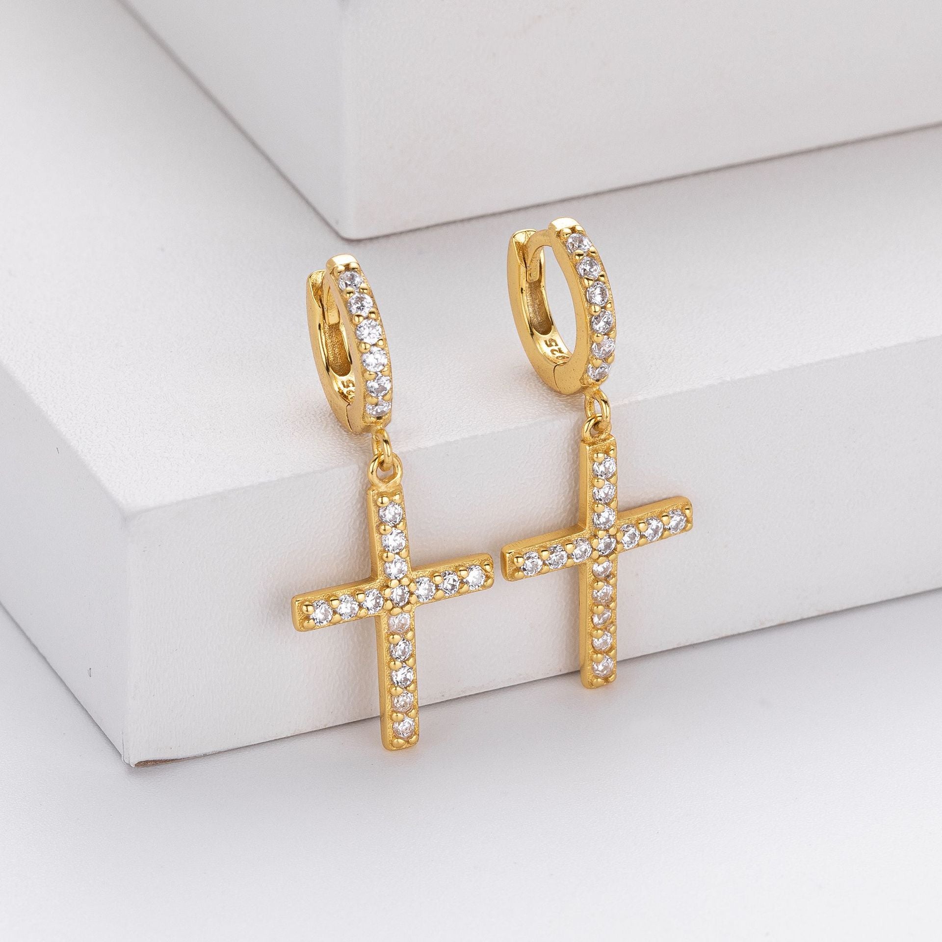 Damen Ohrringe mit Kreuzanhänger aus 925 Sterling Silber und Zirkonia Shop Nory