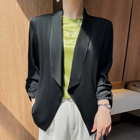 Damen Schalkragen-Blazer mit Satinbesatz, offener Front und legerer Kurzform Shop Nory