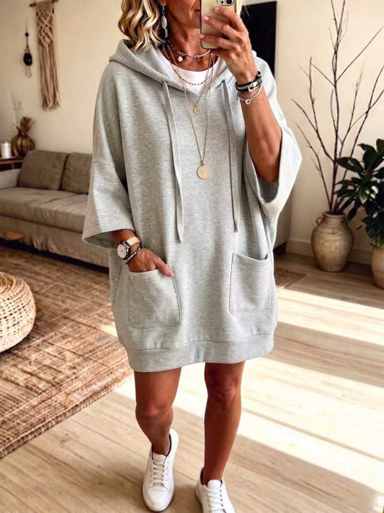Damen Oversize Hoodie-Kleid mit Kängurutaschen und halblangen Ärmeln Shop Nory