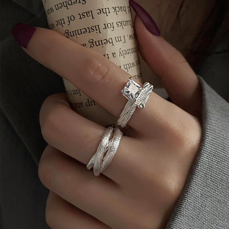 Damenring mit elegantem, mehrschichtigem Design Shop Nory
