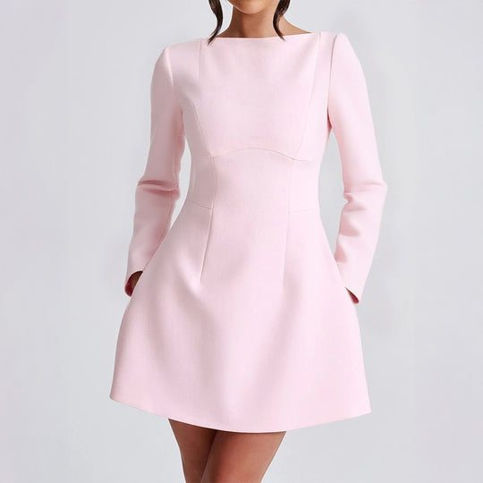 Damen nan tailliertes A-Linien Kleid mit U-Boot-Ausschnitt, langer Arm und dezenten Eingrifftaschen Shop Nory