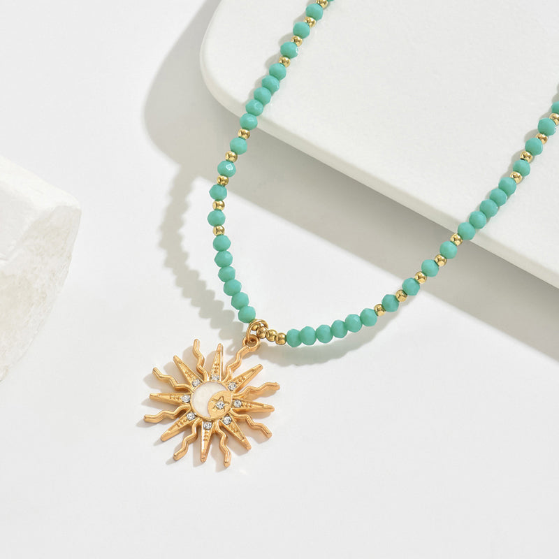 Böhmische Halskette Mit Sonnenanhänger | Shop Nory