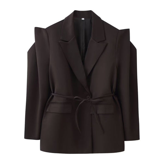Damen Taillierter Blazer mit zarter Bindeband-Taille, betonter Schulterpartie und Pattentaschen Shop Nory