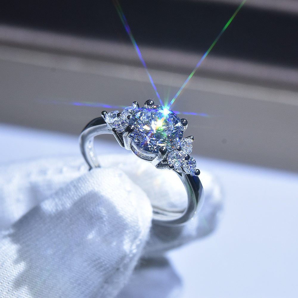 Damen eleganter Solitärring mit funkelndem Hauptstein und Zirkonia Shop Nory