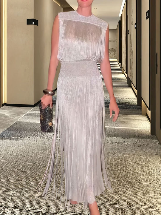 Damen Elegantes Abendkleid mit schwingendem Saum