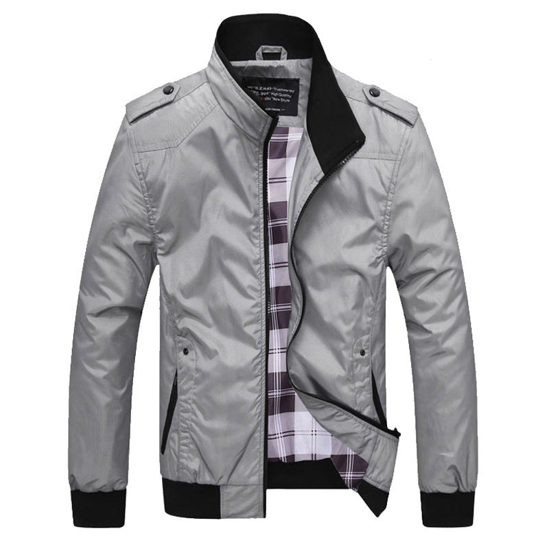 Herren leichter wasserabweisender Kapuzen-Softshellblouson mit Reißverschlusstaschen Shop Nory