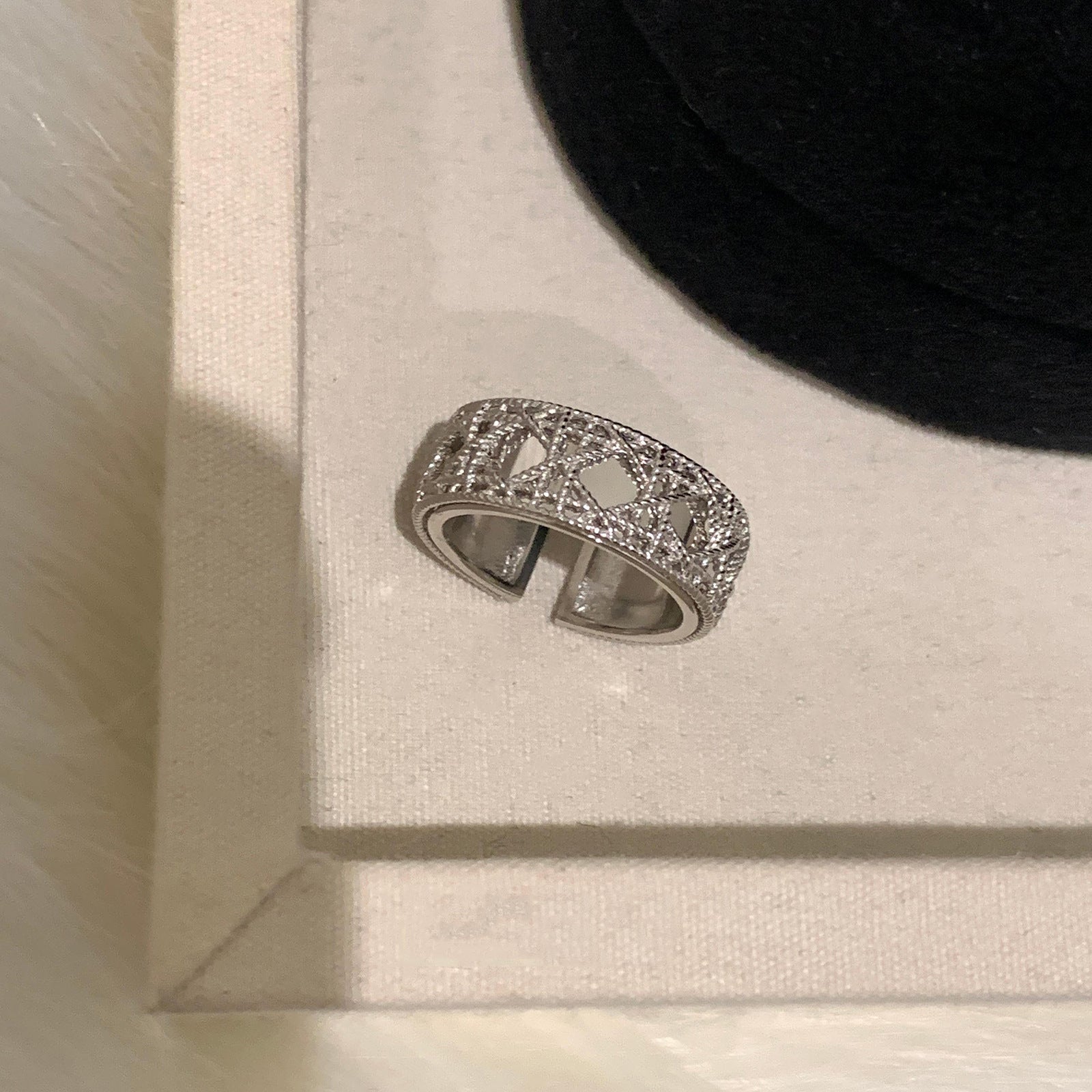 Damen Offener Ring mit filigranem Design Shop Nory
