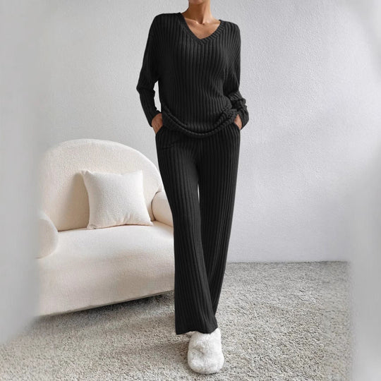Damen komfortabler Ripp-Strickanzug mit weitem Schnitt