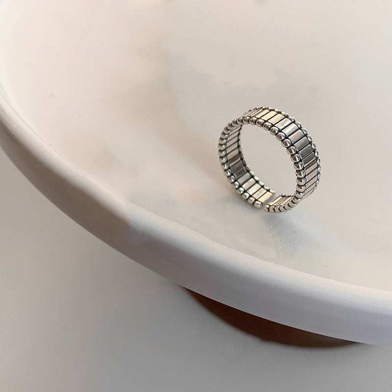 Damen Offener Ring mit geschwungenem Design und minimalistischem Akzent Shop Nory