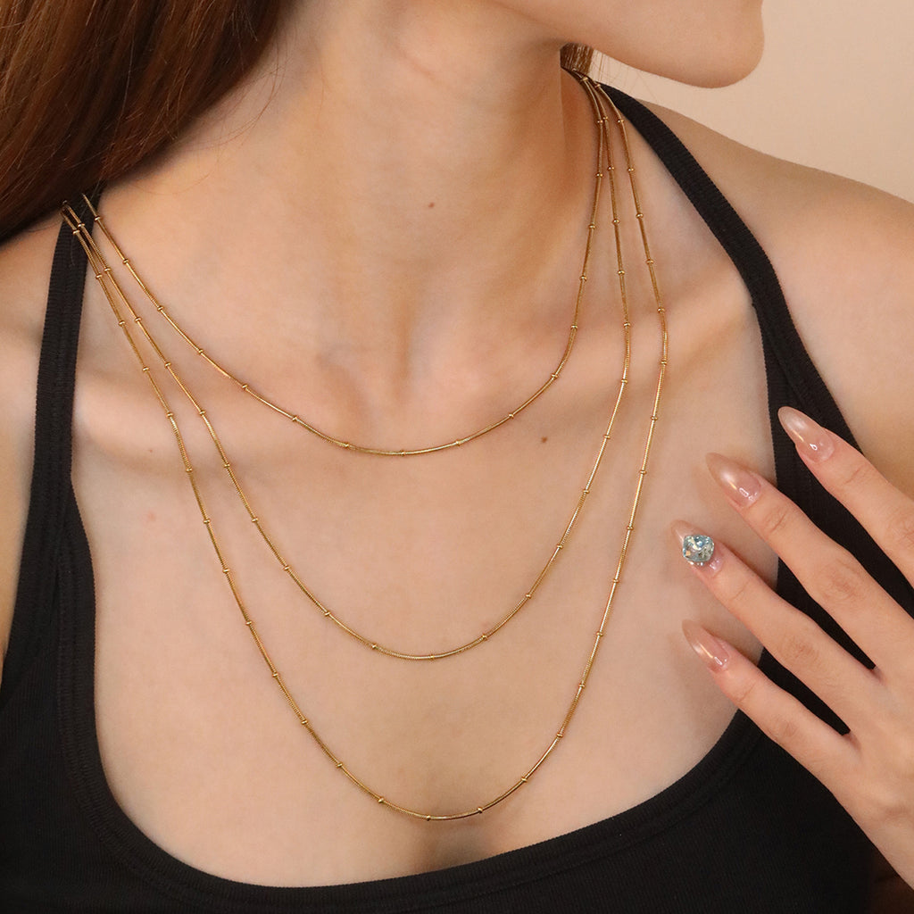Damen Mehrlagige Edelstahl Halskette mit verstellbarem Verschluss Shop Nory