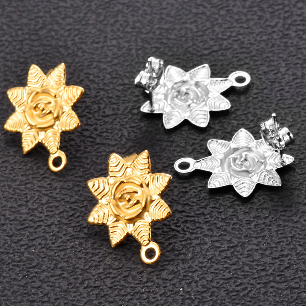 Damen Ohrstecker mit floralem Rosendesign aus hochwertigem Metall Shop Nory
