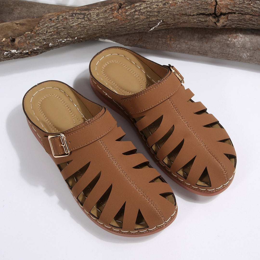 Damen Geschlossene Riemen-Pantoletten mit Cut-Outs und verstellbarer Schnalle Shop Nory