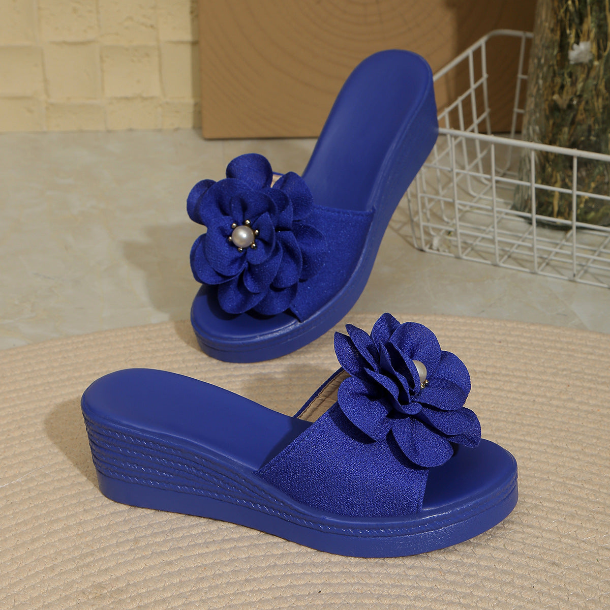 Damen Wedge-Pantoletten mit blütenförmigem Design und bequemer Sohle Shopnory