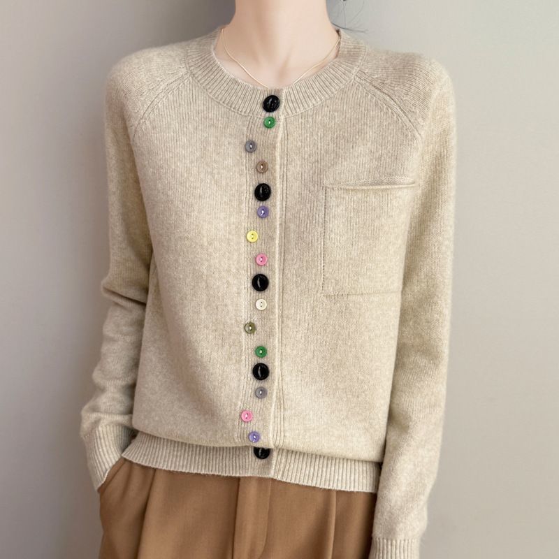 Damen Modischer Strickcardigan mit bunten Knöpfen Shop Nory