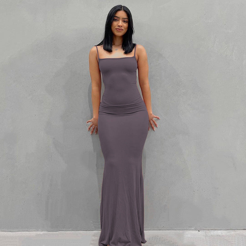 Damen Körperbetontes Maxi‑Jerseykleid mit taillierter Drapierung, langen Ärmeln und ausgestelltem Saum Shop Nory