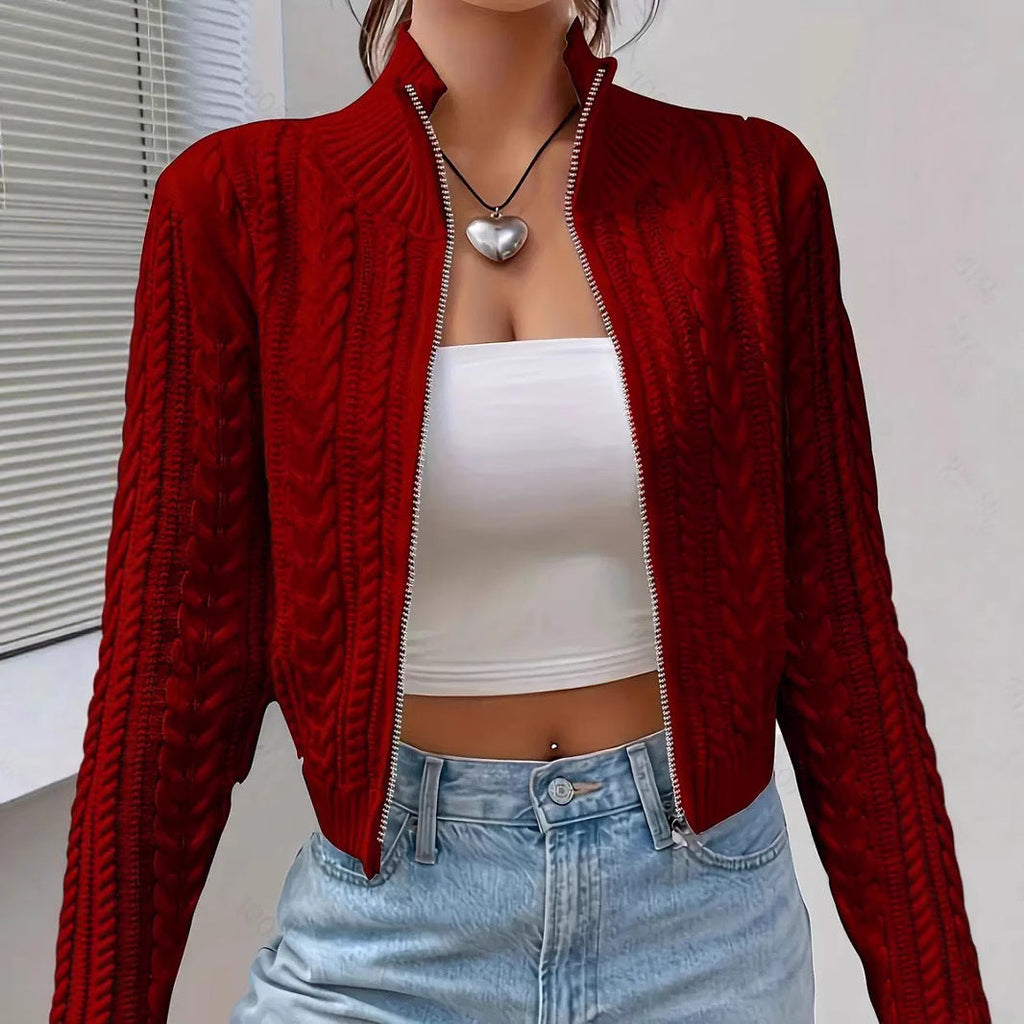 Damen Strickjacke mit modernem Zopfdesign und durchgehendem Reißverschluss