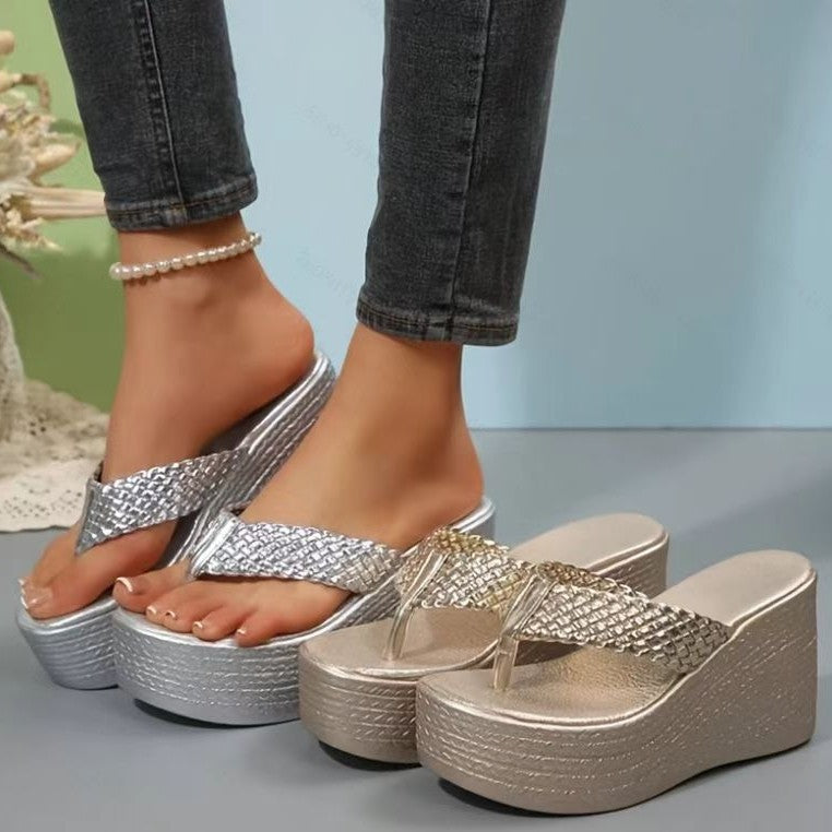 Damen Wedge-Sandaletten mit glitzerndem Obermaterial und bequemem Fußbett Shopnory