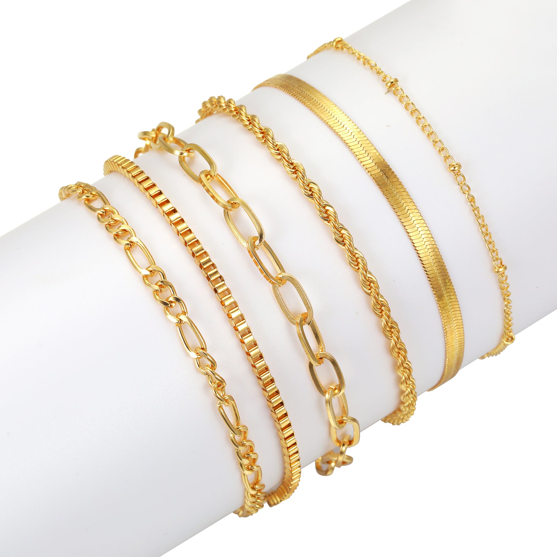 Damen Armreifen-Set mit funkelnden Zirkonia und eleganten Kettendesigns Shop Nory