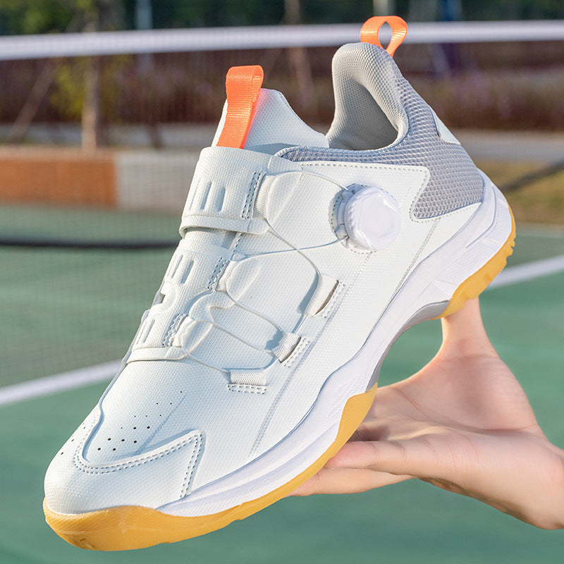 Damen Tennis-Schuhe mit innovativem Schnürsystem und atmungsaktivem Obermaterial