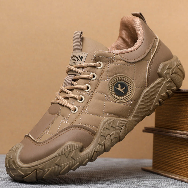 Herren Robuster Outdoor-Sneaker mit profilierter Trail-Sohle und gesteppter Obermaterial-Optik Shop Nory