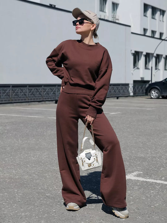 Damen Loungewear-Set mit weitem Crewneck-Sweater und High-Waist Palazzohose Shop Nory