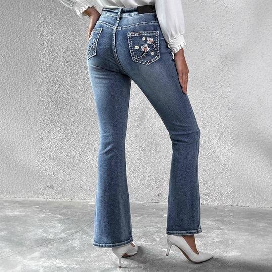 Damen schlanke Bootcut-Jeans mit leichtem Schlag und sculptendem Stretchbund Shop Nory