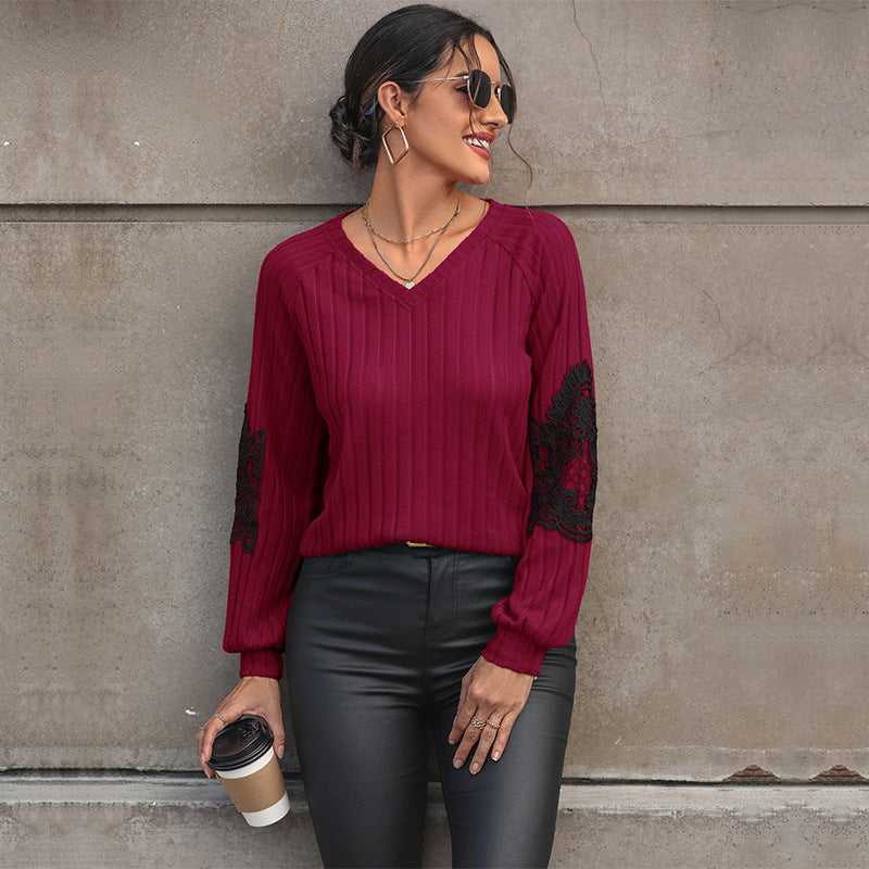 Damen Geripptes Longsleeve mit V‑Ausschnitt, Spitzen‑Einsätzen an den Ellbogen und Ballonärmeln Shop Nory