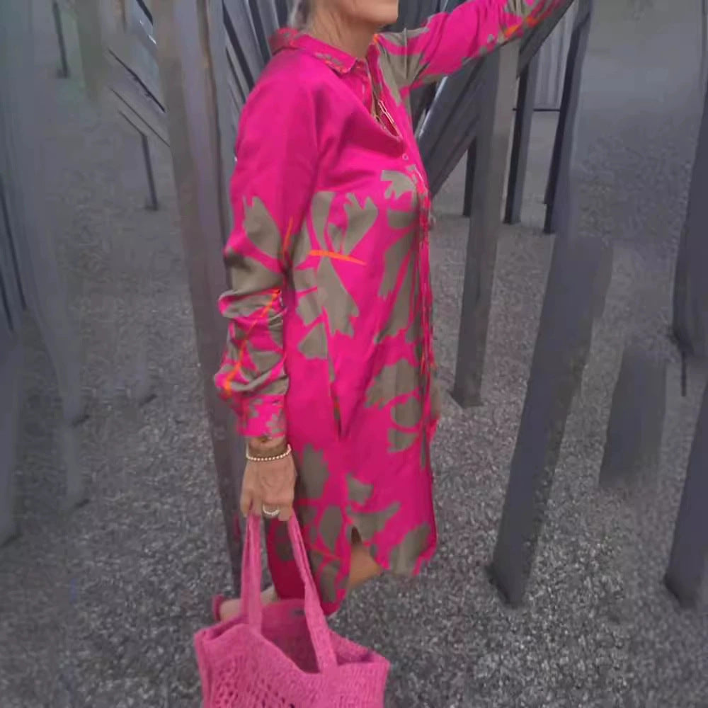 Damen nan kurzes Tunika-Hemdkleid in Satinoptik mit großflächigem Blattprint, Hemdkragen und lockerer A-Linie Shopnory