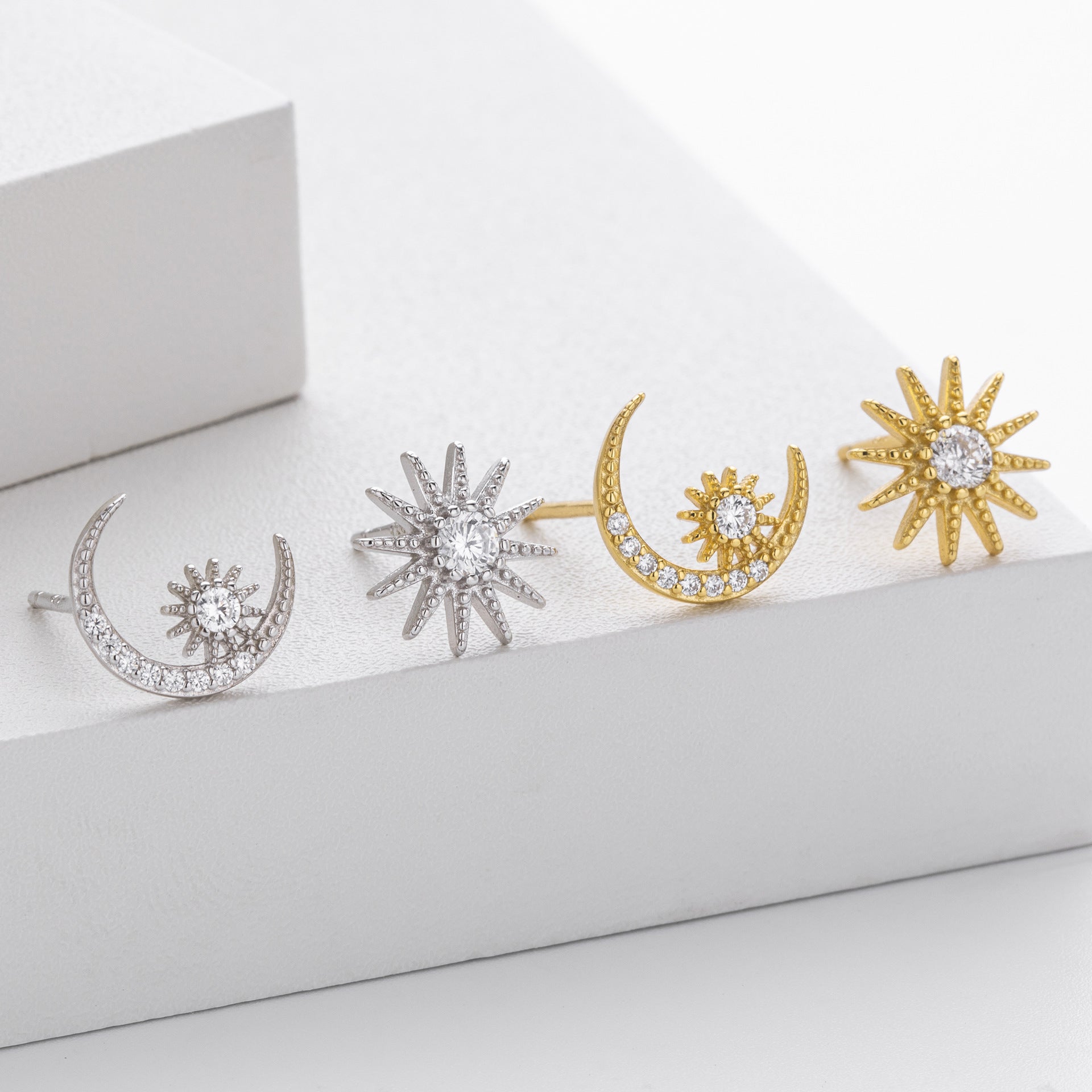Damen Ohrstecker im verspielten Mond- und Sternendesign Shop Nory