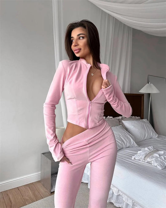 Damen kurz geschnittenes Samt-Jogging-Set mit Reißverschluss und ausgestellter Schlaghose Shop Nory