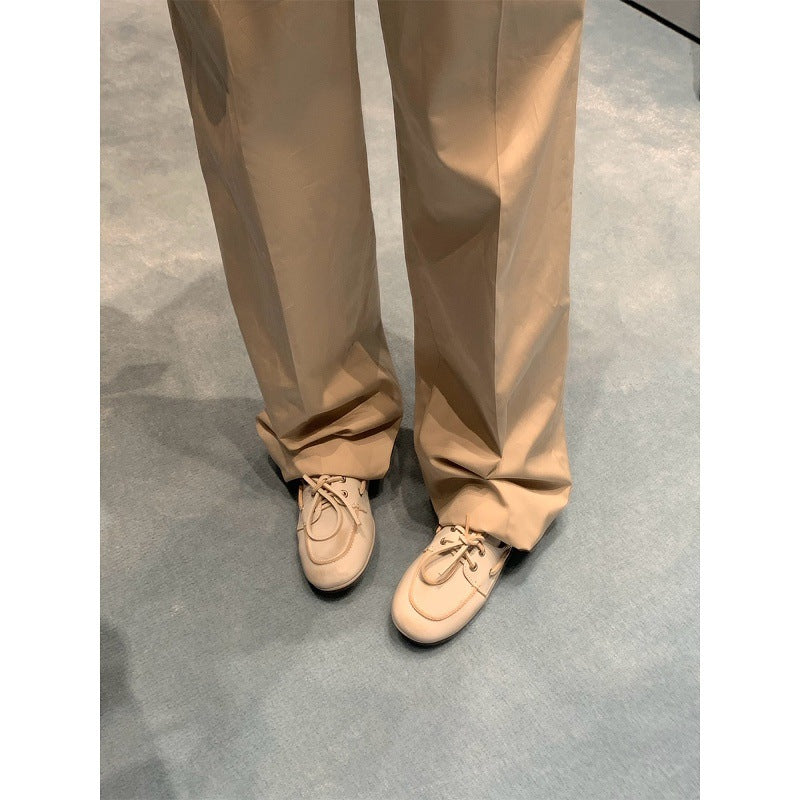 Damen Bootsschuh mit modischem Schnürdesign und hochwertiger Lederoberfläche Shopnory