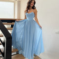 Damen Maxikleid mit zarten Raffungen und eleganter A-Linien-Form Shopnory