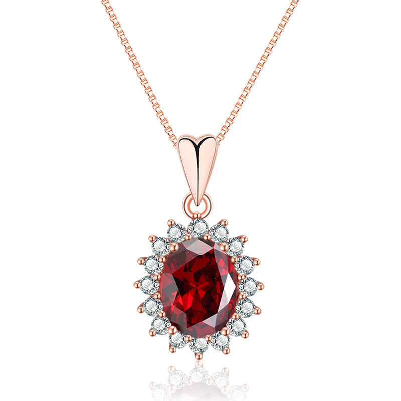 Damen Halskette mit elegantem Rosenanhänger und funkelnden Zirkonia Shop Nory