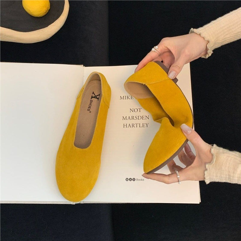 Damen elegante Slipper aus weichem Veloursleder