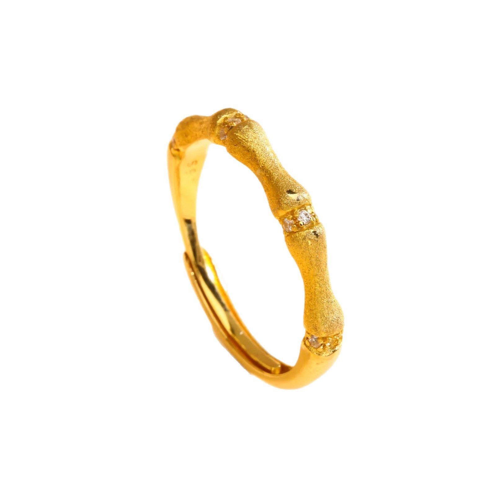 Damen Ring mit modernem Design und schimmernden Akzenten Shop Nory