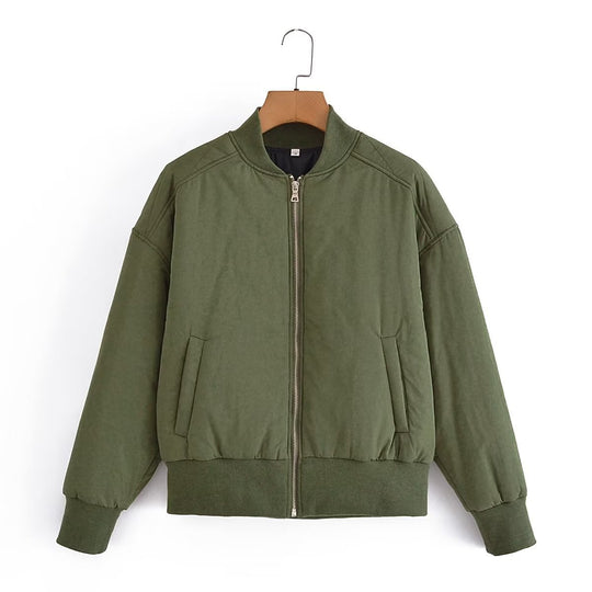 Damen Kurz geschnittene wattierte Blousonjacke mit geripptem Saum Shop Nory