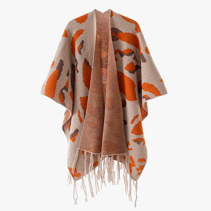 Damen Oversize-Strickponcho mit animalischem Jacquard und Fransensaum Shop Nory