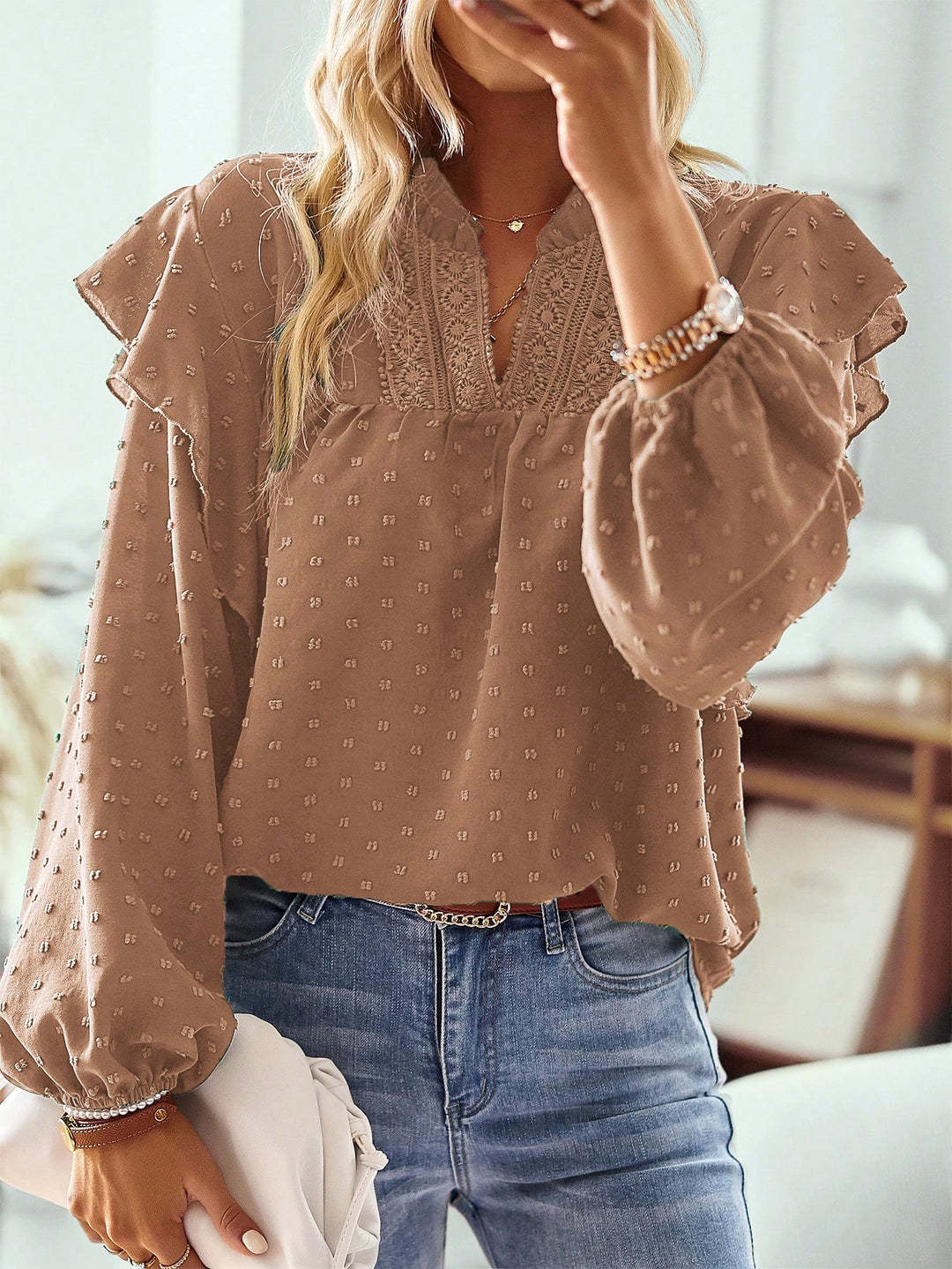 Damen Viskose-Bluse mit Spitzenstickerei und Volantärmeln Shop Nory