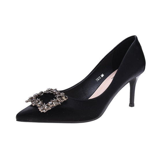 Damen Stiletto-Pumps mit spitzer Zehenpartie und funkelnder Strass-Applikation Shop Nory