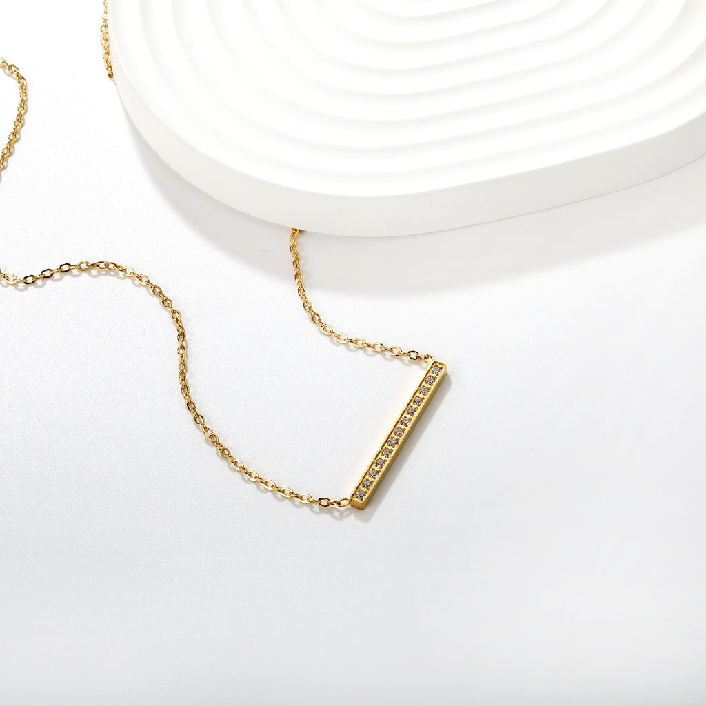 Damen Halskette mit verziertem Balkenanhänger und verstellbarer Kette Shop Nory