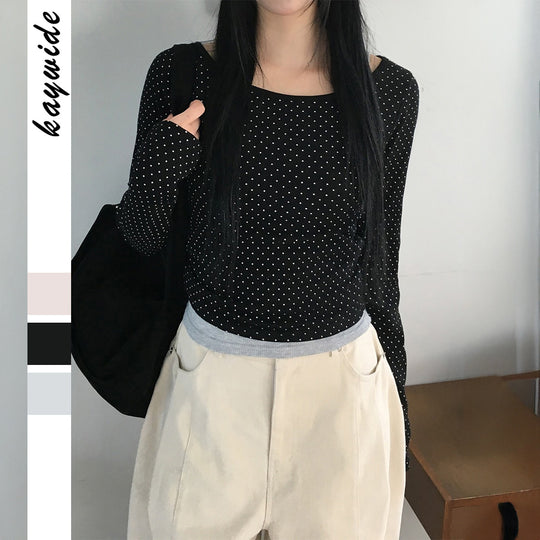 Damen nan geripptes Crop-Longsleeve mit feinem Pünktchenmuster und U-Ausschnitt Shop Nory
