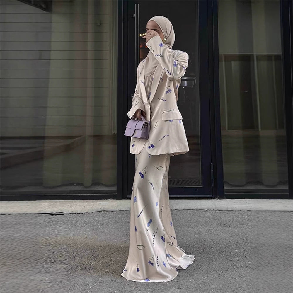 Damen Zweiteiliger Satin-Anzug mit geblümtem Maxirock und oversized Blazer Shop Nory