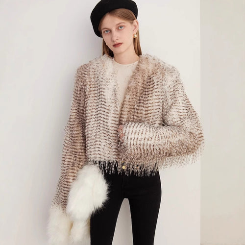 Damen Kurzer Plüsch‑Bolero mit gestreifter Federnoptik und kastiger Silhouette Shop Nory