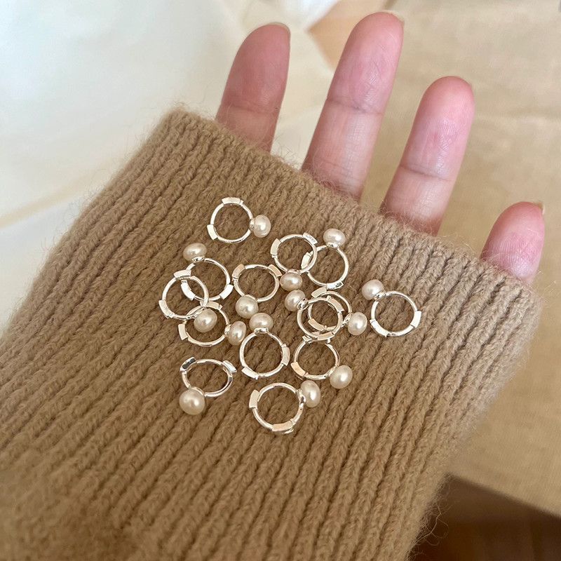 Damen Ohrringe mit elegantem Perlenakzent Shop Nory