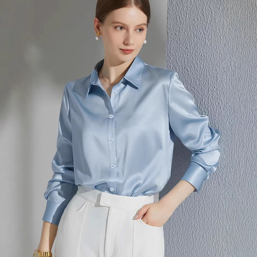 Damen Luxus Satin-Bluse mit elegantem Kragen und weichen Ärmeln